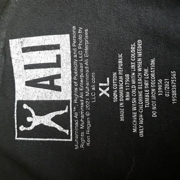 Muhammad Ali Official Licensed Tee XL - Picture 5 of 6